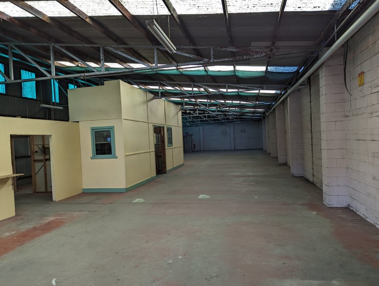 Click to view all images 294-296 Kororoit Creek Rd Williamstown VIC 3016 - Image 2