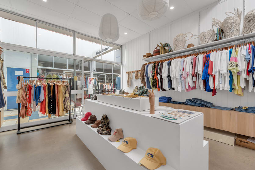 Click to view all images 5b/12 Grebe Street Peregian Beach QLD 4573 - Image 2