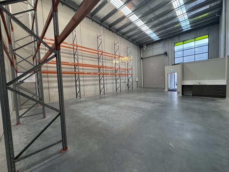 Click to view all images 32 Tech Way Cranbourne VIC 3977 - Image 3