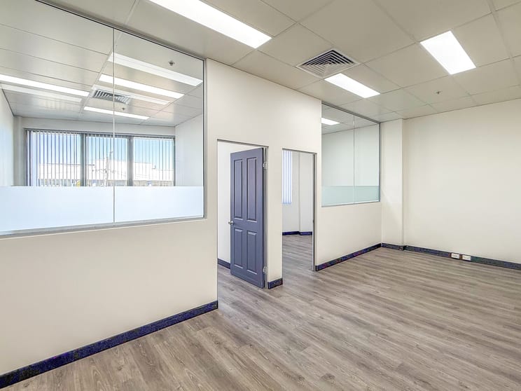 Click to view all images Suite 408/208 Forest Road Hurstville NSW 2220 - Image 1