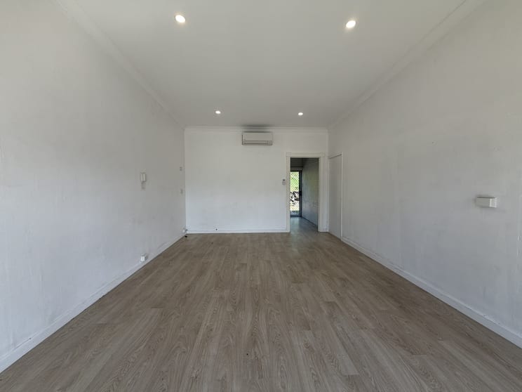 2/76 Shute Harbour Road Cannonvale QLD 4802 - Image 2