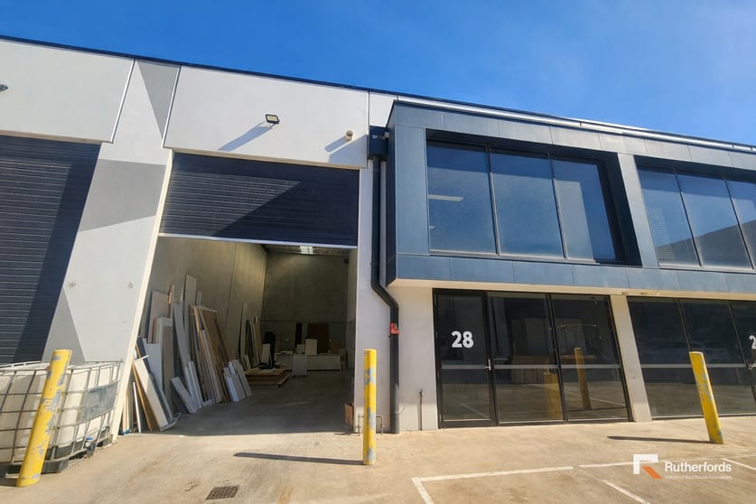 Click to view all images 28/2 Fastline Road Truganina VIC 3029 - Image 1