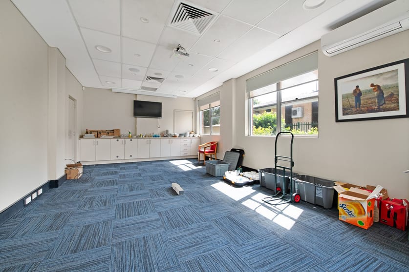 Click to view all images 300 The River Road Revesby NSW 2212 - Image 2