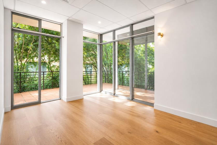 Click to view all images 4/2 Victor Road Brookvale NSW 2100 - Image 2