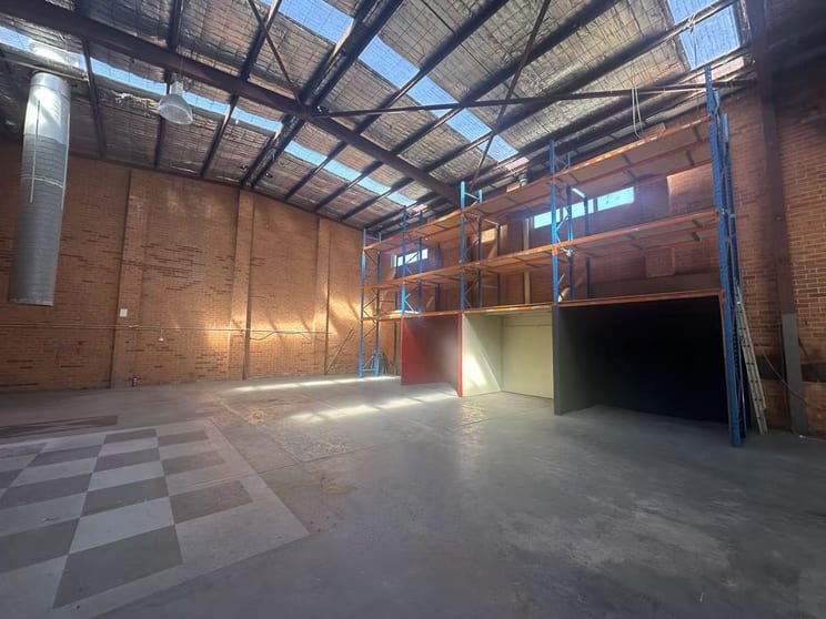 Click to view all images 41 Bay Street Botany NSW 2019 - Image 2