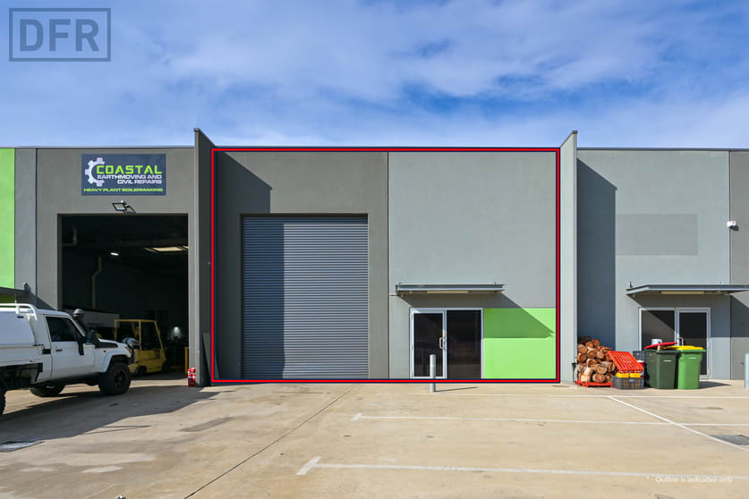 Click to view all images 5/2 Helmshore Way Port Kennedy WA 6172 - Image 2