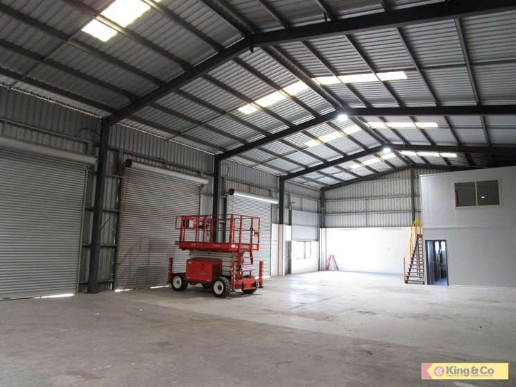 Click to view all images 18122 Warrego Highway Dalby QLD 4405 - Image 3