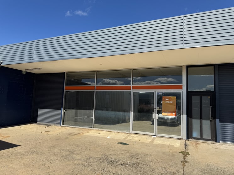 Unit 3 & 4/19 Townsville street Fyshwick ACT 2609 - Image 1