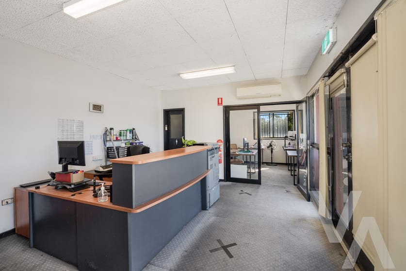 Click to view all images B/26 Pendlebury Road Cardiff NSW 2285 - Image 2