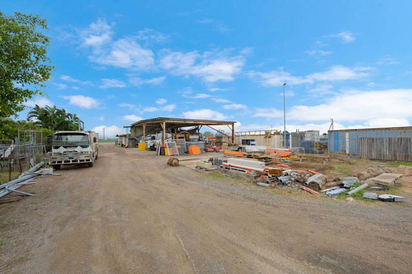 Click to view all images 886 Ingham Road Bohle QLD 4818 - Image 3