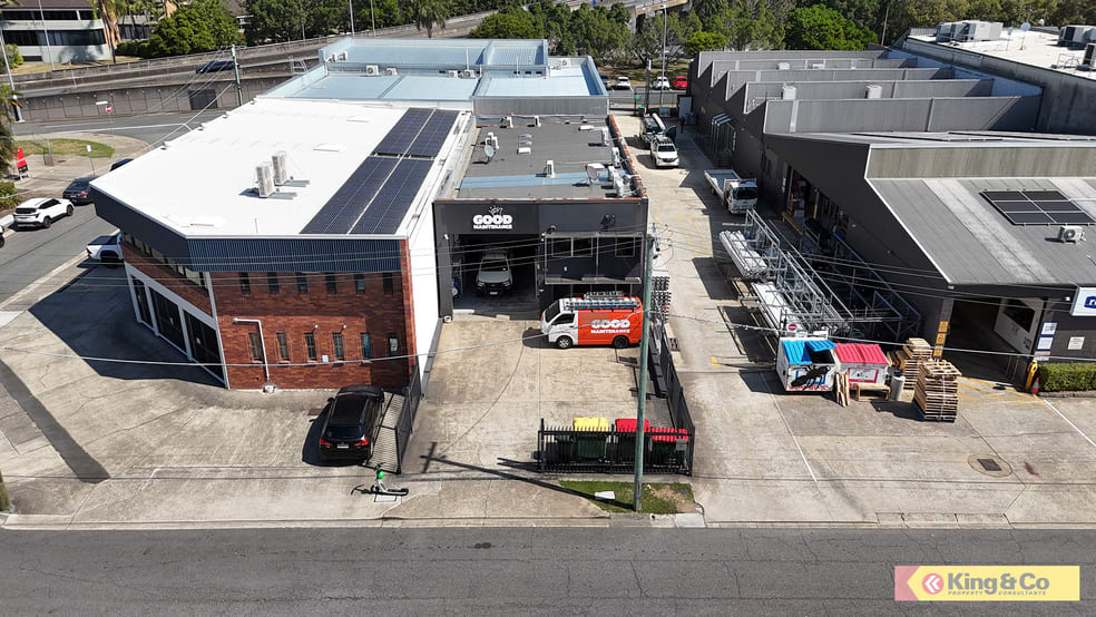 Click to view all images 14 Nariel Street Albion QLD 4010 - Image 1