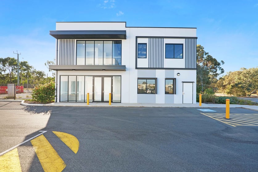 Click to view all images 6/19 Frigate Way Bullsbrook WA 6084 - Image 2
