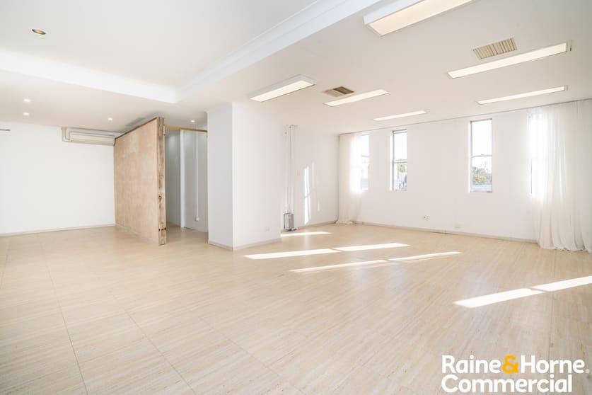 Click to view all images Suite 16/46-52 Baylis Street Wagga Wagga NSW 2650 - Image 2
