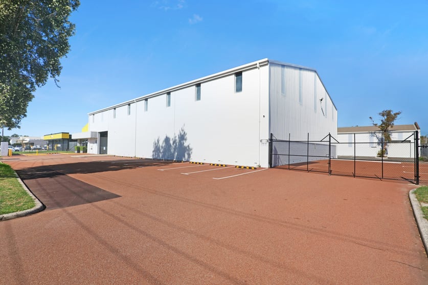 Click to view all images 6 Aitken Way Kewdale WA 6105 - Image 3