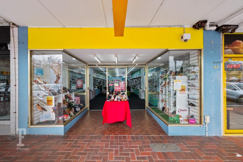 Click to view all images 67 Hamilton Place Mount Waverley VIC 3149 - Image 2