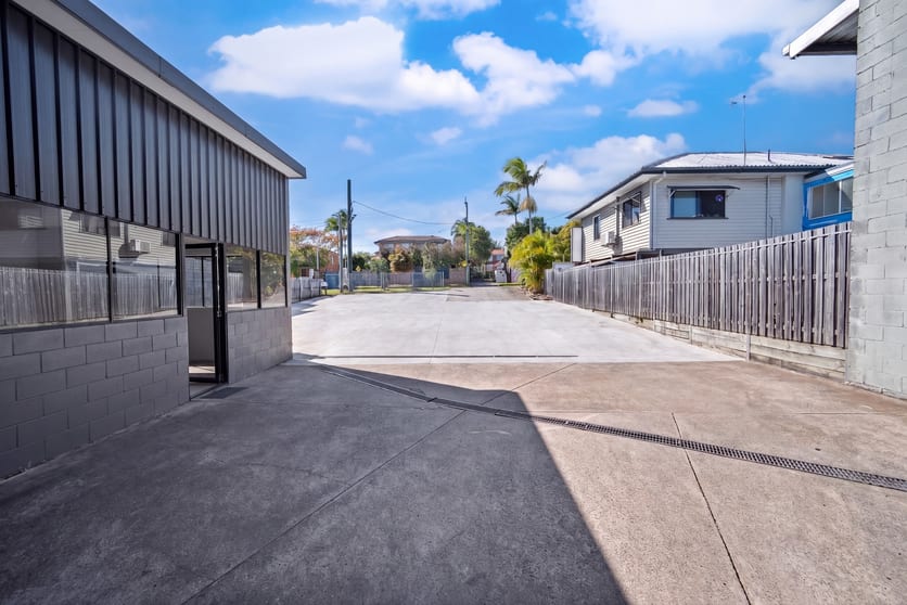 Click to view all images 14 George Street Southport QLD 4215 - Image 2