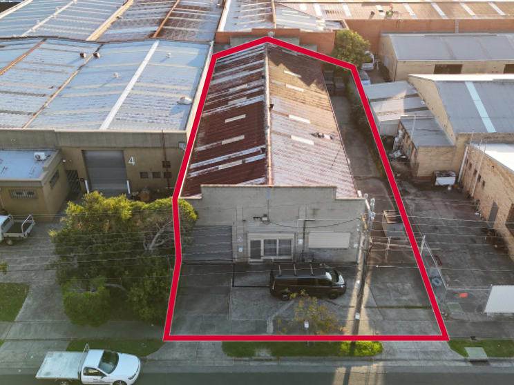 Click to view all images 2 Joyce Street Springvale VIC 3171 - Image 1
