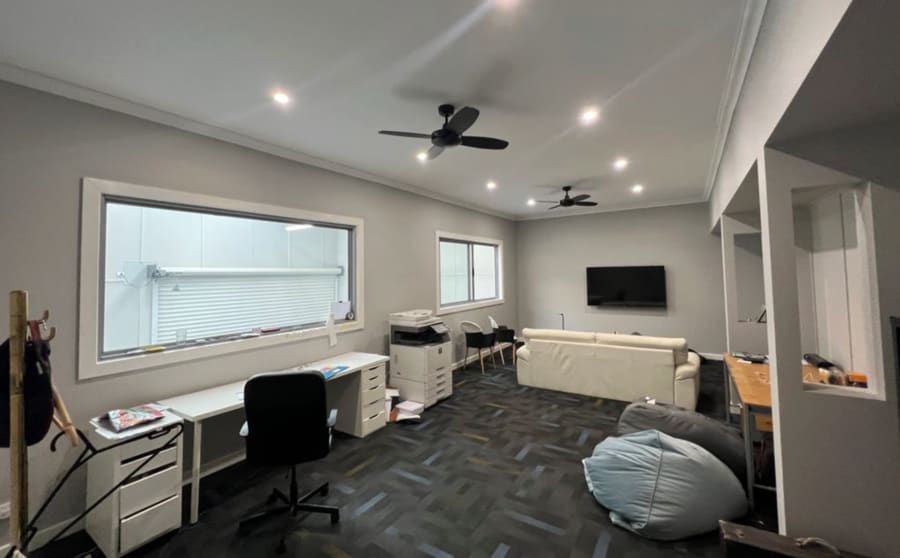 Click to view all images 2/9-19 Levanswell Road Moorabbin VIC 3189 - Image 3