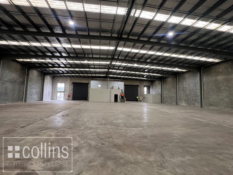 Click to view all images 21-25 DEANS Court Dandenong South VIC 3175 - Image 3