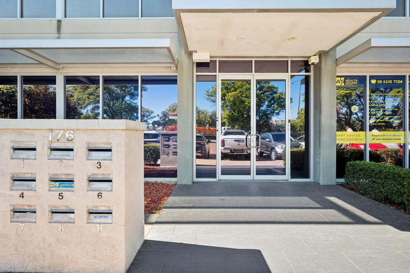 4b/176 Main Street Osborne Park WA 6017 - Image 2