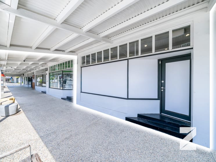 Click to view all images 5/327 Honour Avenue Graceville QLD 4075 - Image 2