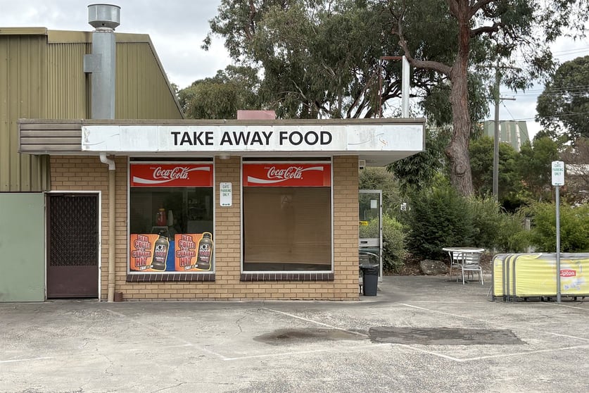 Click to view all images 98-108 Bayfield Road East Bayswater North VIC 3153 - Image 2