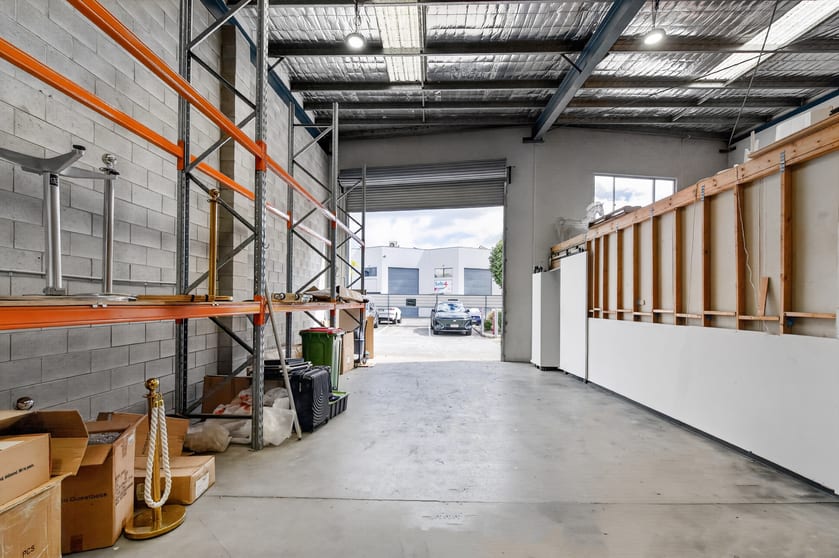 Click to view all images 2-6/225A Brisbane Road Arundel QLD 4214 - Image 3