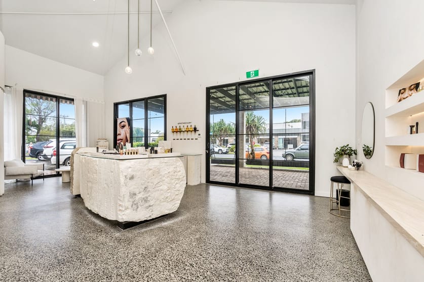 Click to view all images 4/1 Boronia Place Byron Bay NSW 2481 - Image 2