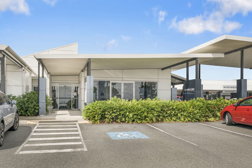 Click to view all images Suite 2/38 Clifton Drive Port Macquarie NSW 2444 - Image 1