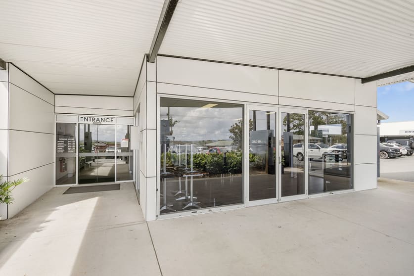 Click to view all images Suite 2/38 Clifton Drive Port Macquarie NSW 2444 - Image 3