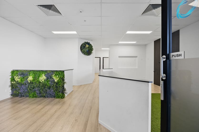 Click to view all images 1D/26 Main Drive Birtinya QLD 4575 - Image 4