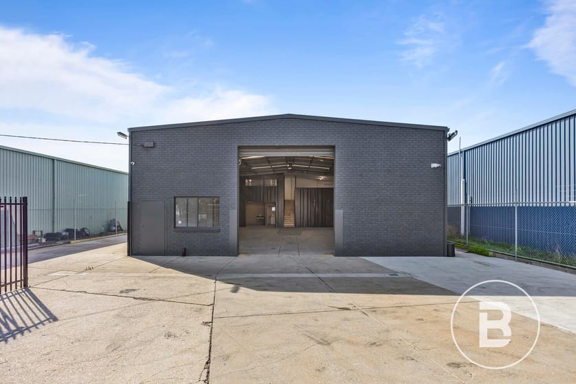 Click to view all images 20 Smith Street Bacchus Marsh VIC 3340 - Image 2