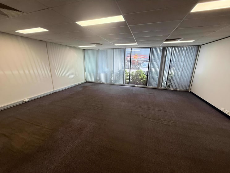 Click to view all images 64-68 Nissan Drive Dandenong South VIC 3175 - Image 3