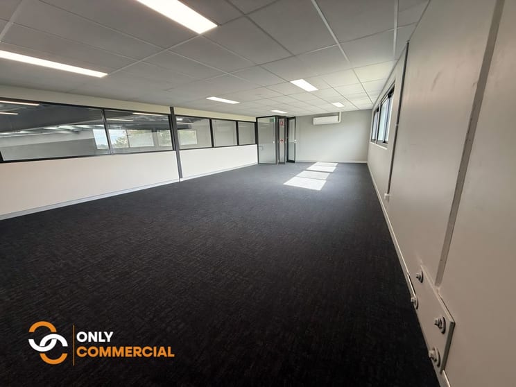 Click to view all images 5/1 Homestead Drive Stapylton QLD 4207 - Image 3