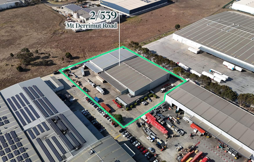 Click to view all images 2/539 Mount Derrimut Road Derrimut VIC 3026 - Image 2