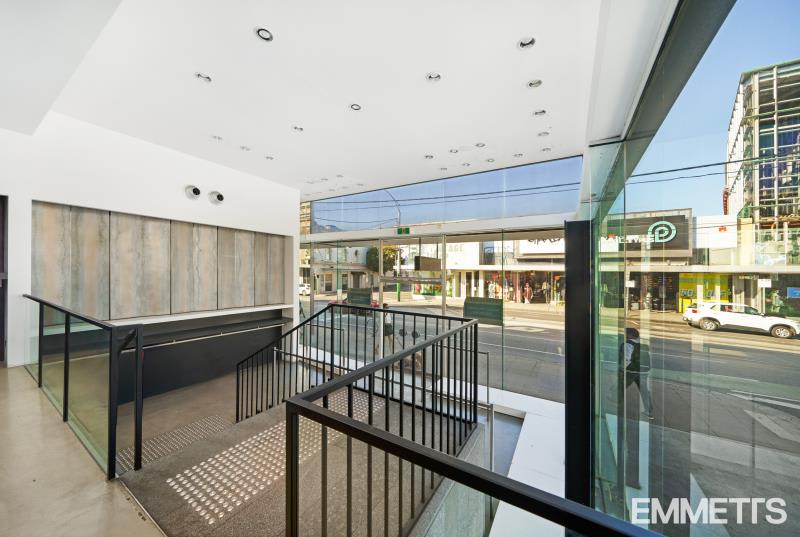 Click to view all images 1/529 Chapel Street South Yarra VIC 3141 - Image 3