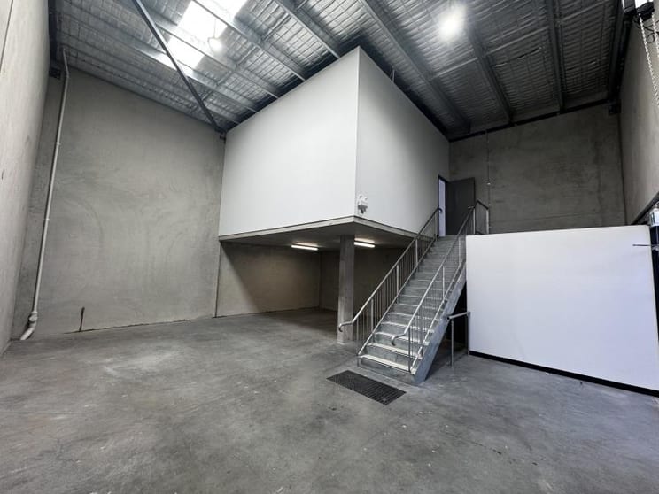 Click to view all images Unit 3/66 Turner Road Smeaton Grange NSW 2567 - Image 3