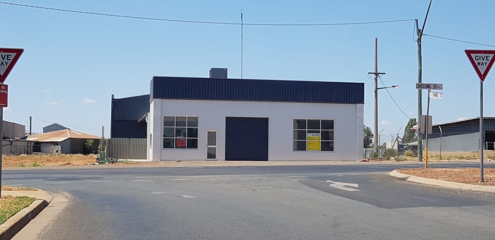 7 CROSSING STREET Griffith NSW 2680 - Image 1