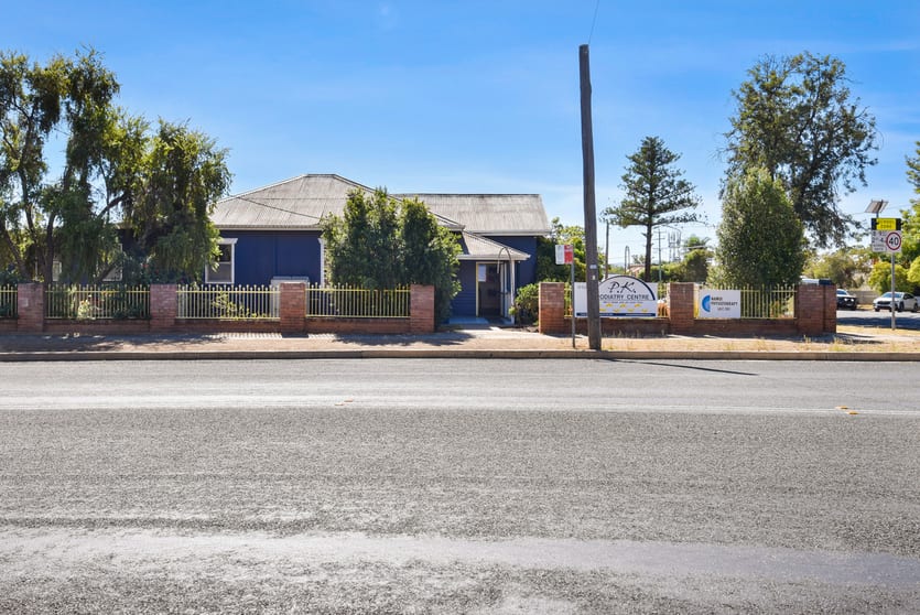Click to view all images 38 Elgin Street Gunnedah NSW 2380 - Image 2