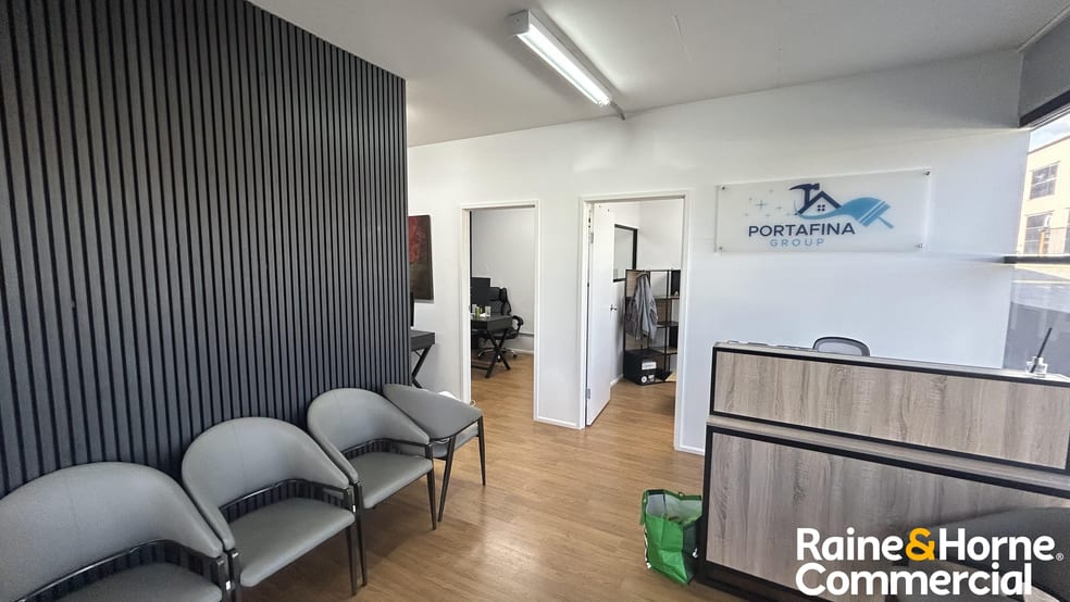 Click to view all images Unit 28/3 Kelso Crescent Moorebank NSW 2170 - Image 3