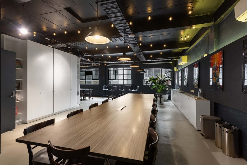 Click to view all images Level 2, 27-29 Crossley Street Melbourne VIC 3000 - Image 1