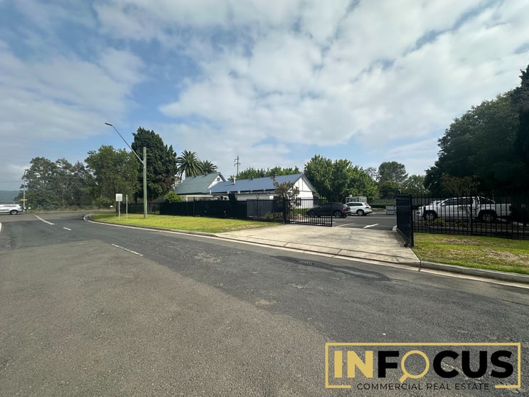 Click to view all images Penrith NSW 2750 - Image 1