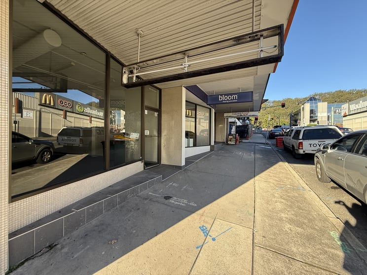 Click to view all images Shop A/120 Erina Street Gosford NSW 2250 - Image 2