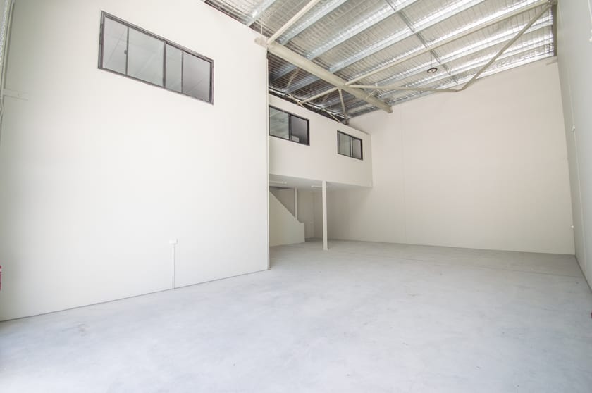 Click to view all images FOR LEASE/6 Ern Harley Drive Burleigh Heads QLD 4220 - Image 4