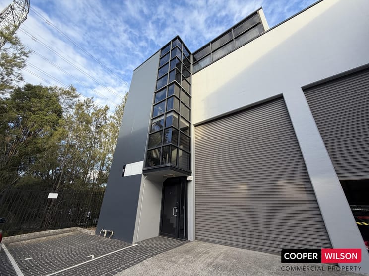 Click to view all images 7/12-14 Northumberland Road Caringbah NSW 2229 - Image 1