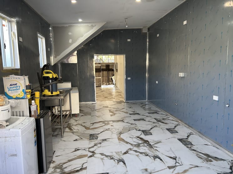 Click to view all images 137 Talbragar Street Dubbo NSW 2830 - Image 3