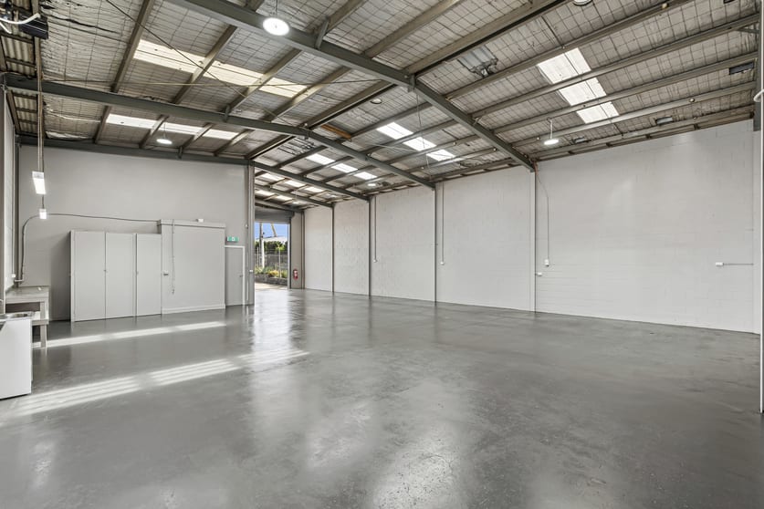 Click to view all images 5 Freedman Street North Geelong VIC 3215 - Image 3