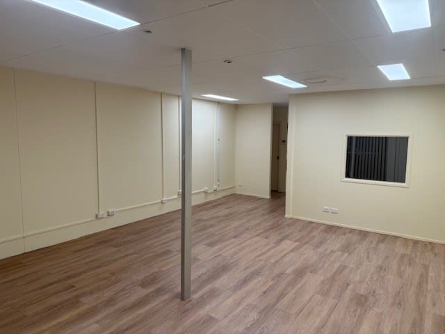 Click to view all images Unit 2A/19 Cotton Street Nerang QLD 4211 - Image 2