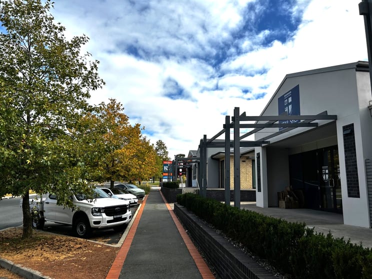 Click to view all images 7/44 O'Hanlon Place Nicholls ACT 2913 - Image 2