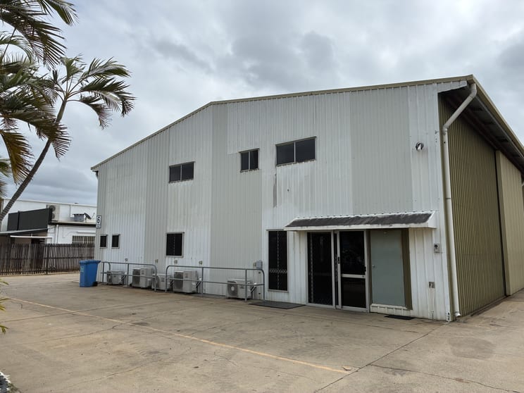 Shed 2/6 Len Shield Street Paget QLD 4740 - Image 1